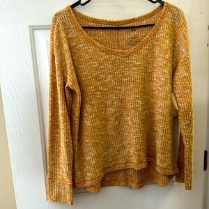 NWT So Warm Ginger Yellow Sweater - Size XS